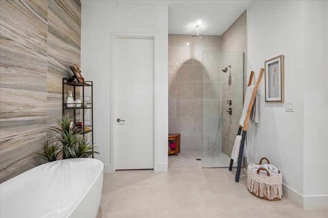 5447 Richmond Avenue, Dallas, TX 75206