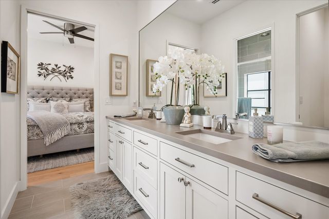 5447 Richmond Avenue, Dallas, TX 75206