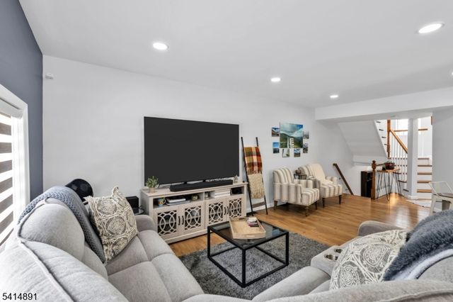 106 Frogtown Rd, Rockaway Twp., NJ 07866