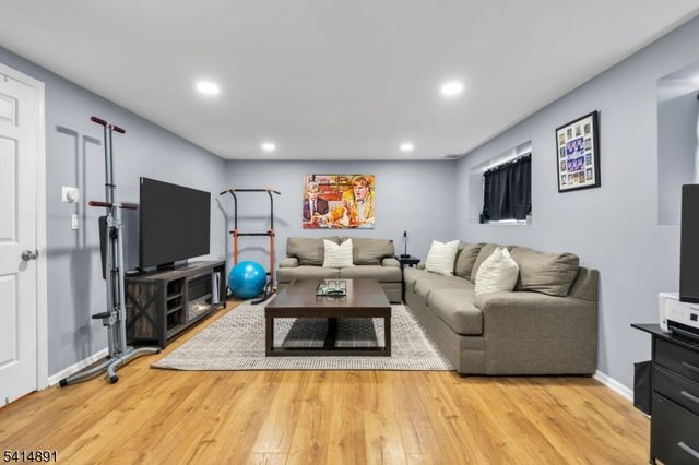 106 Frogtown Rd, Rockaway Twp., NJ 07866