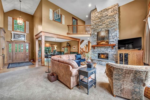 10360 Sawmill Drive, Chardon, OH 44024