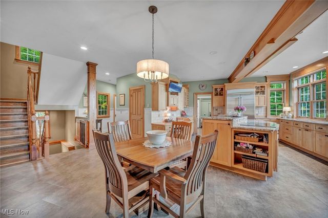 10360 Sawmill Drive, Chardon, OH 44024