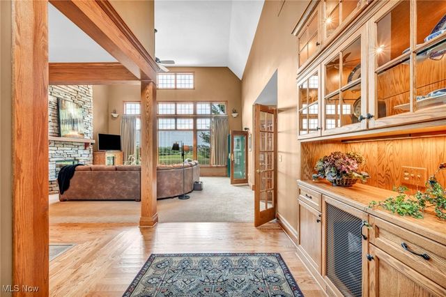 10360 Sawmill Drive, Chardon, OH 44024