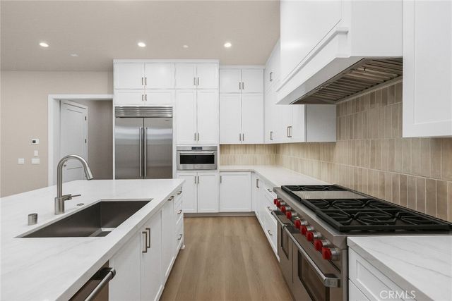 206 Mistwater, Irvine, CA 92618