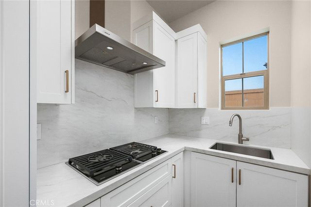 206 Mistwater, Irvine, CA 92618
