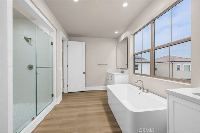 206 Mistwater, Irvine, CA 92618