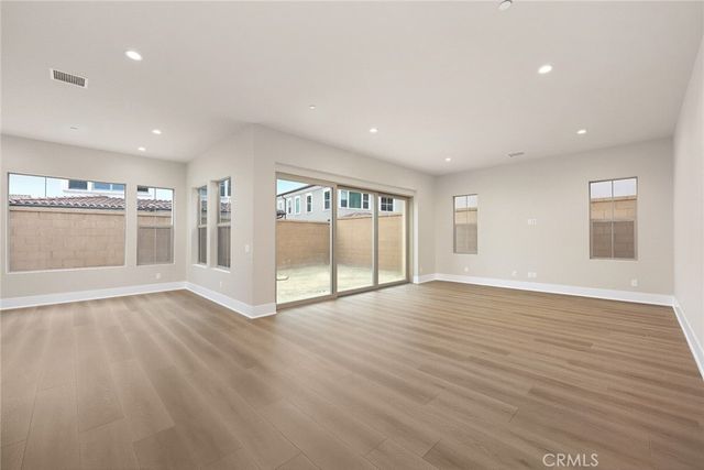 206 Mistwater, Irvine, CA 92618