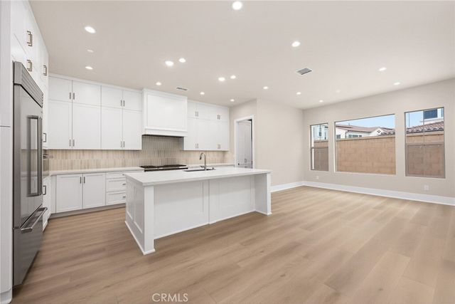 206 Mistwater, Irvine, CA 92618