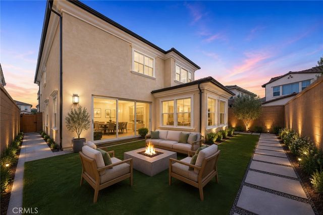 206 Mistwater, Irvine, CA 92618