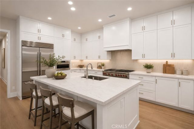 206 Mistwater, Irvine, CA 92618