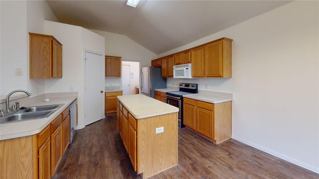 2504 Highridge Drive, Mckinney, TX 75071