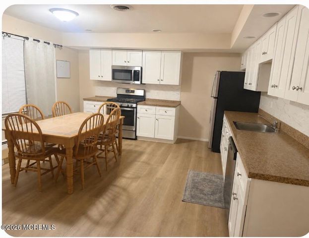 609 Commonwealth Boulevard, Toms River, NJ 08757