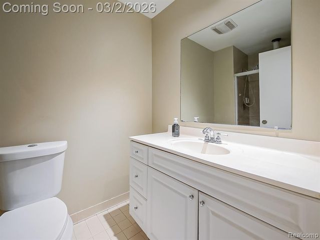 4411 Laurel Club Circle, West Bloomfield, MI 48323