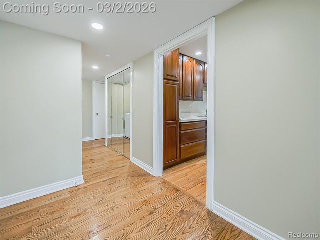 4411 Laurel Club Circle, West Bloomfield, MI 48323