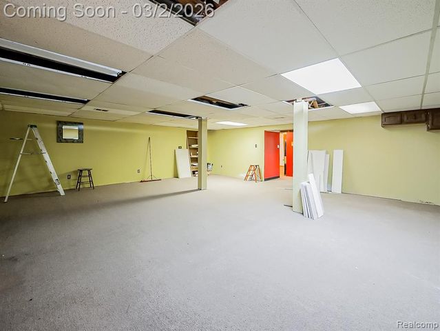 4411 Laurel Club Circle, West Bloomfield, MI 48323