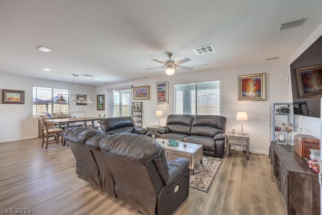 720 CADENCE VIEW Way, Henderson, NV 89011