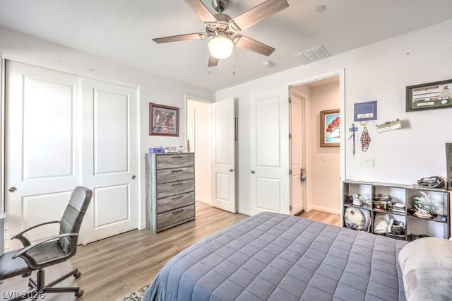 720 CADENCE VIEW Way, Henderson, NV 89011