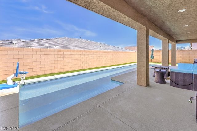 720 CADENCE VIEW Way, Henderson, NV 89011