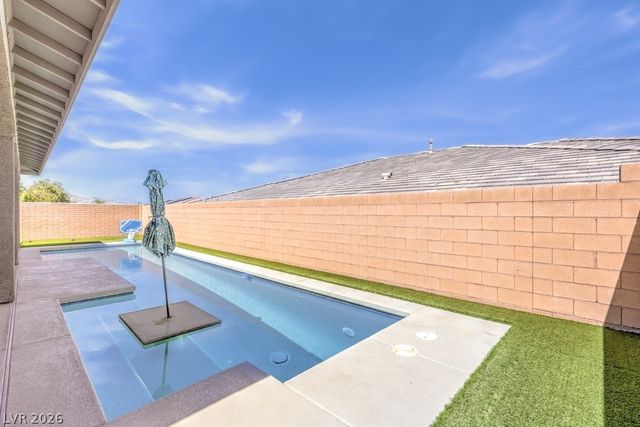 720 CADENCE VIEW Way, Henderson, NV 89011