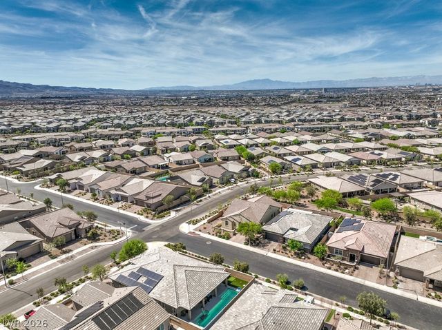 720 CADENCE VIEW Way, Henderson, NV 89011