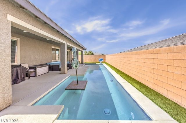 720 CADENCE VIEW Way, Henderson, NV 89011