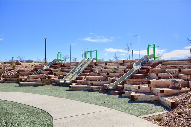 720 CADENCE VIEW Way, Henderson, NV 89011