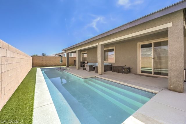 720 CADENCE VIEW Way, Henderson, NV 89011