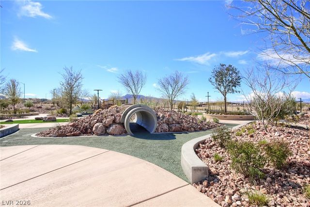 720 CADENCE VIEW Way, Henderson, NV 89011