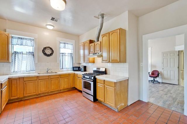 55 Willow Street, San Jose, CA 95110