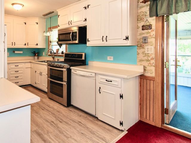 15526 S Scott Drive, Lockport, IL 60441