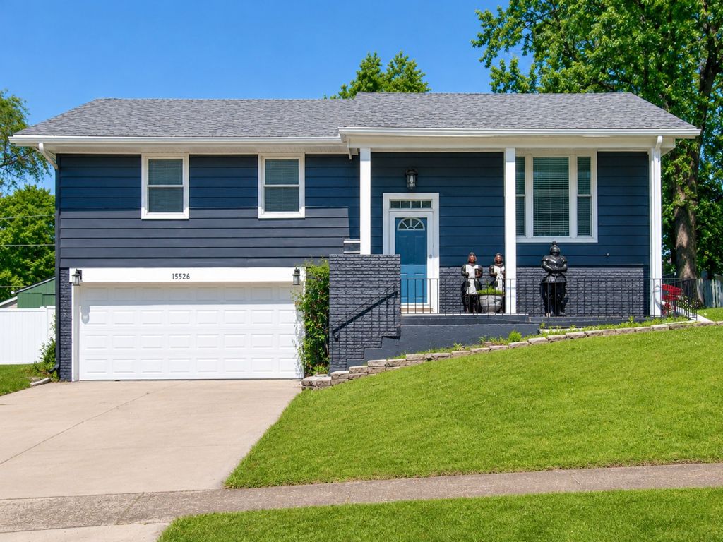 15526 S Scott Drive, Lockport, IL 60441