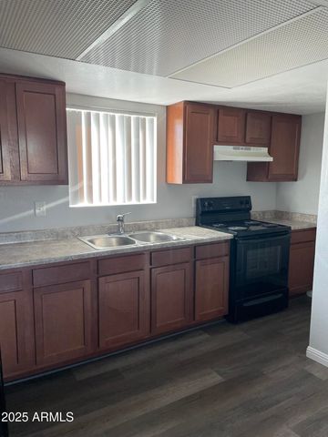 2301 N 28TH Street 5, Phoenix, AZ 85008