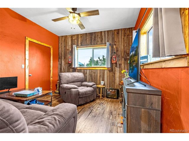 207 W Eaton Ave, Cripple Creek, CO 80813