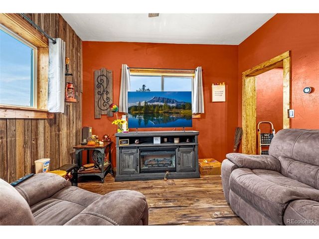 207 W Eaton Ave, Cripple Creek, CO 80813