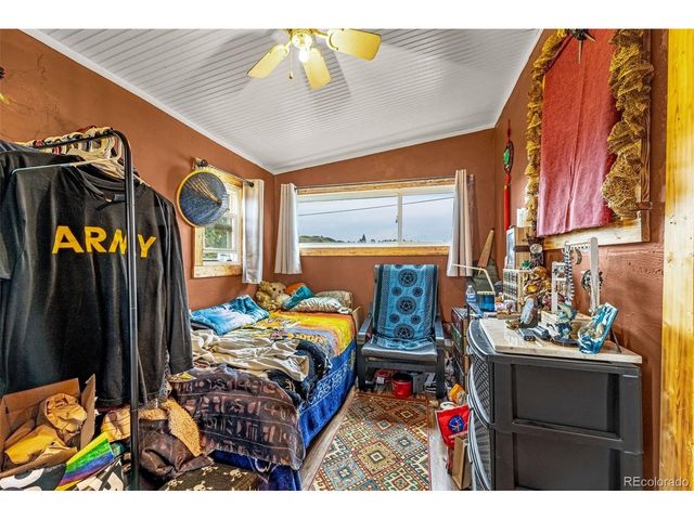 207 W Eaton Ave, Cripple Creek, CO 80813