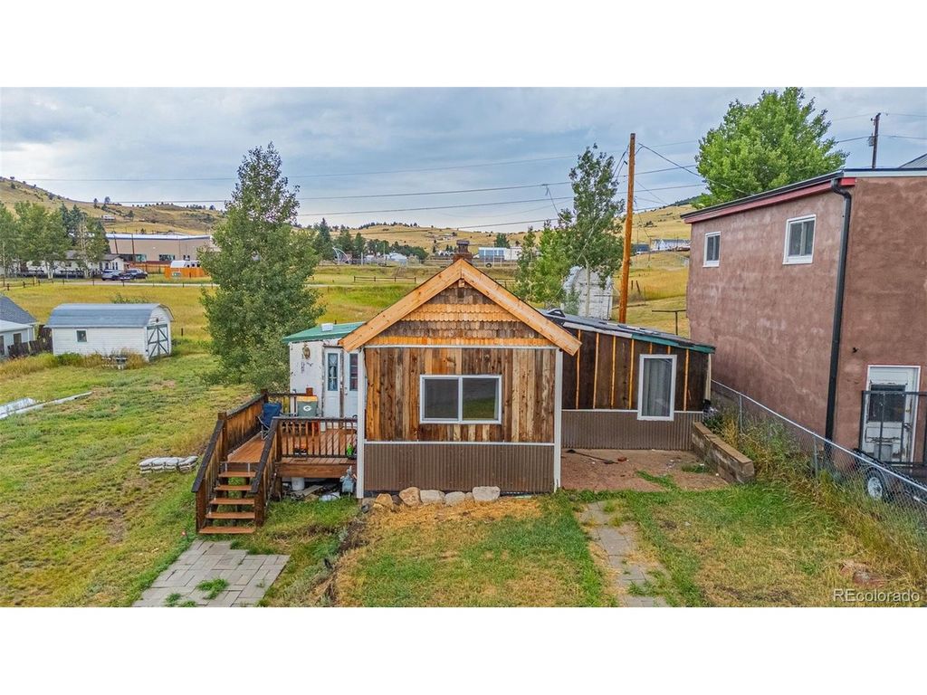 207 W Eaton Ave, Cripple Creek, CO 80813