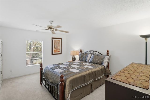 11328 W Bayshore Drive, Crystal River, FL 34429