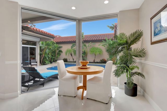 23164 Via Stel, Boca Raton, FL 33433