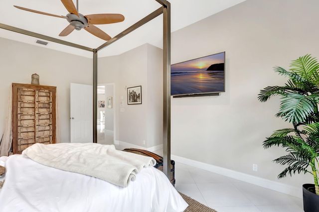 23164 Via Stel, Boca Raton, FL 33433