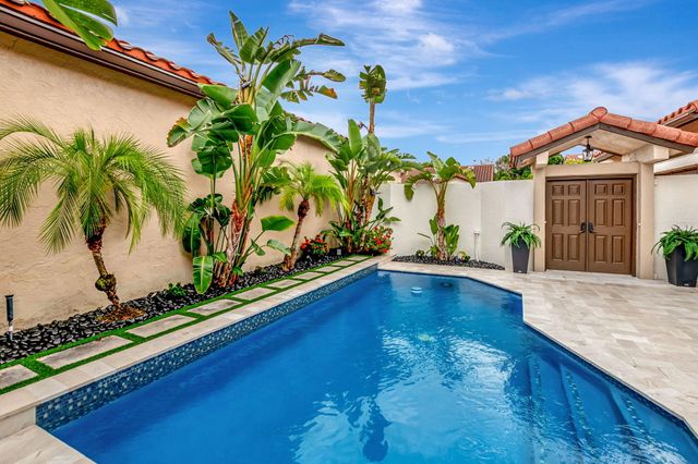 23164 Via Stel, Boca Raton, FL 33433