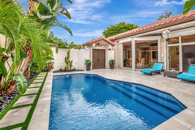 23164 Via Stel, Boca Raton, FL 33433