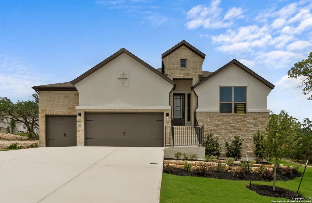 106 Bandalero, Boerne, TX 78006