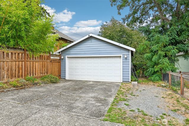 3001 N Proctor Street, Tacoma, WA 98407