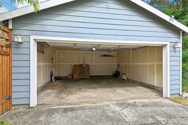 3001 N Proctor Street, Tacoma, WA 98407