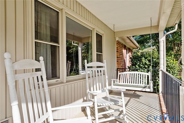 7445 Lexington Dr, Mechanicsville, VA 23111