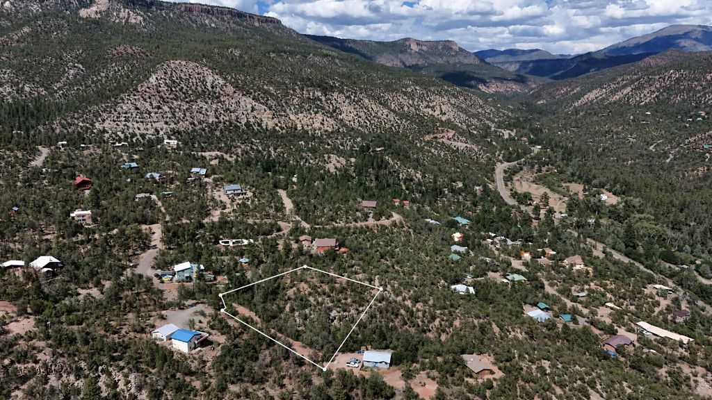 Image 1 of property listing at Oso Place, Jemez Springs, NM 87025