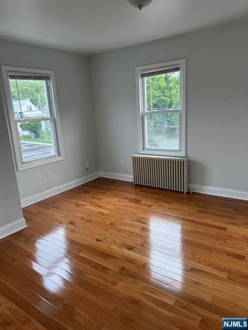 25 Pine Street 27B, Verona, NJ 07044
