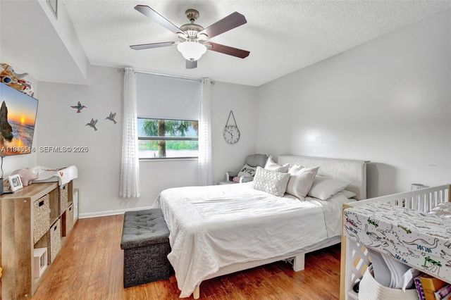 1532 Whitehall Dr 202, Davie, FL 33324