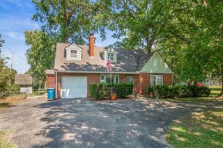 3861 Blue Ridge Boulevard, Independence, MO 64052