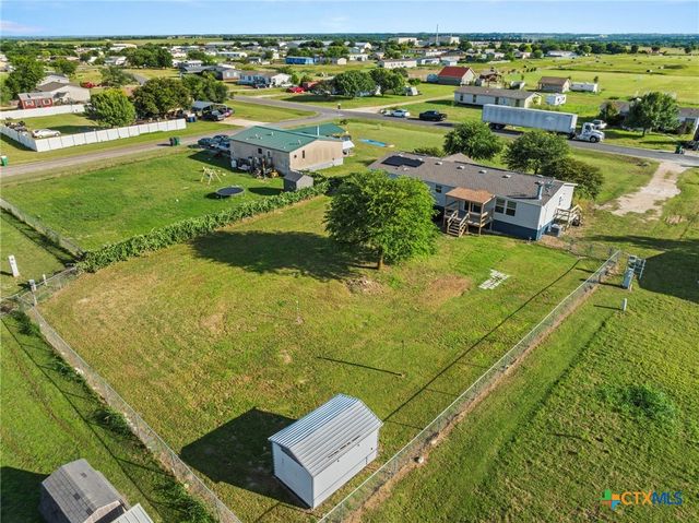 152 Hillside Drive, Troy, TX 76579